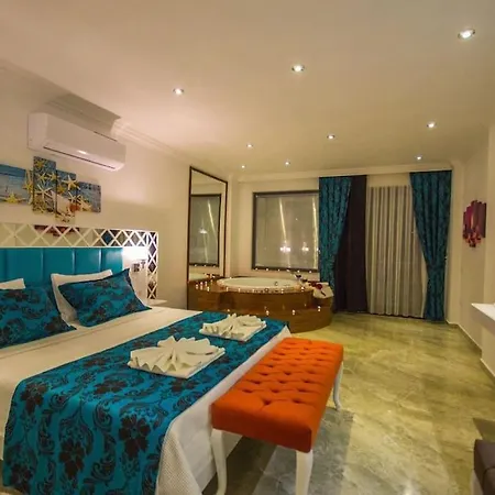 Adel Villa Kas