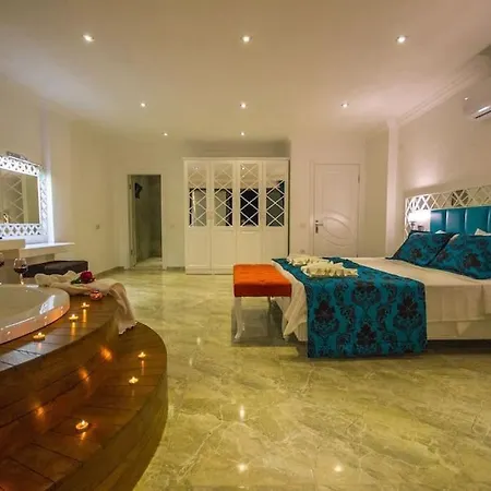 Adel Villa *
